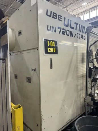 720 Ton, 119.4 oz., UBE #Ultima-UN720W/114E, horizontal injection molding machine, all electric, 2008 - Image 3