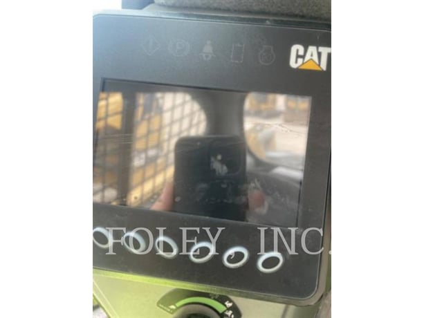 Cat 226D3, Skid Steer Loader, 2396 hours, S/N: EK501245, 2022 - Image 5
