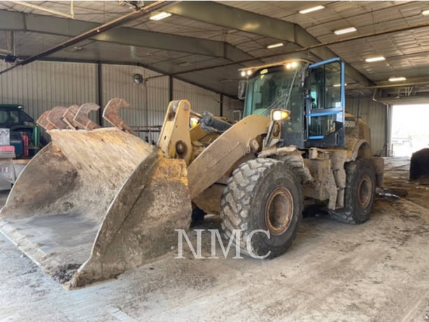 Cat 950M, Wheel Loader, 9833 hours, S/N: EMB00368, 2015 - Image 1