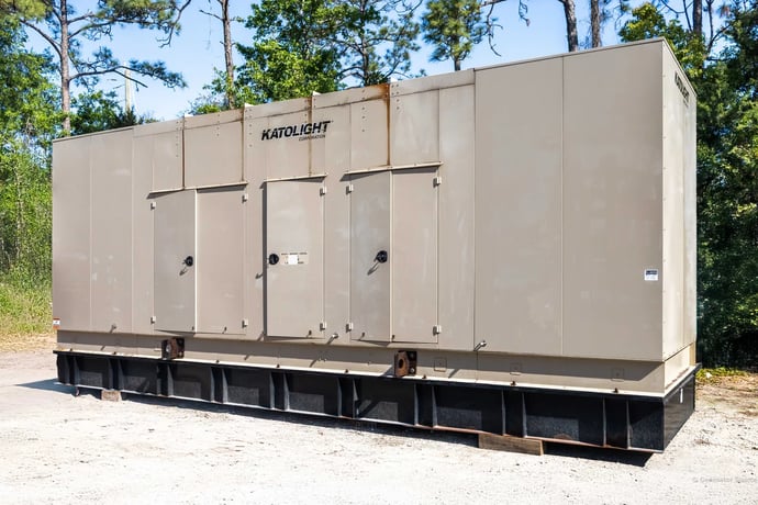 600 KW Kato light #D600FRY4T2, generator, enclosed, 277/480 Volts, 205 hours, 2007 - Image 2