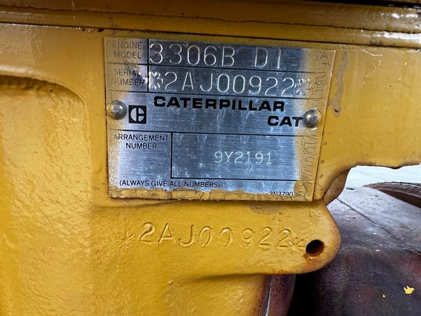 225 KW Caterpillar #3306B-DI, diesel generator set, 120/208 Volts, 881 hours, 370 HP @ 1800 RPM, open skid - Image 6