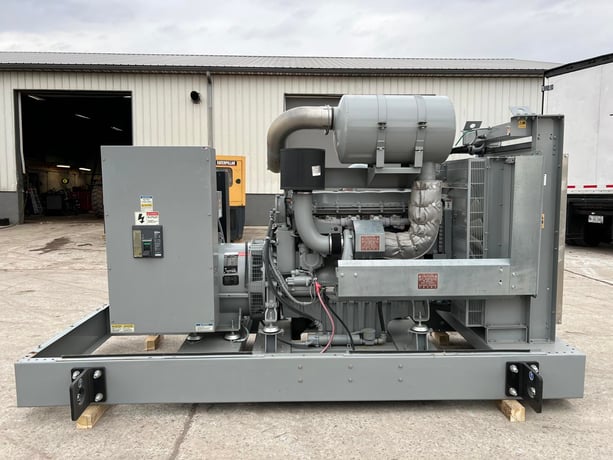 250 KW MTU #DS250, diesel generator set, 120/208 Volts, 3-phase, 312 HP @ 1800 RPM, 6R1600G70S engine, EPA - Image 5