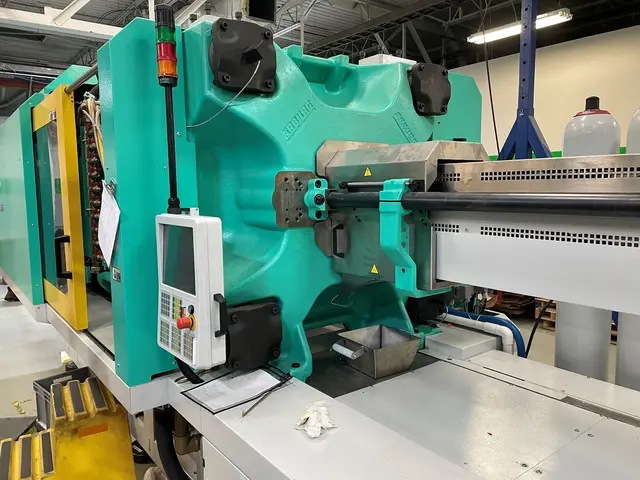 500 Ton, 21.72 oz., Arburg #Allrounder-920-H-4600-1300, horizontal injection molding machine, 60mm screw, 2016 - Image 1