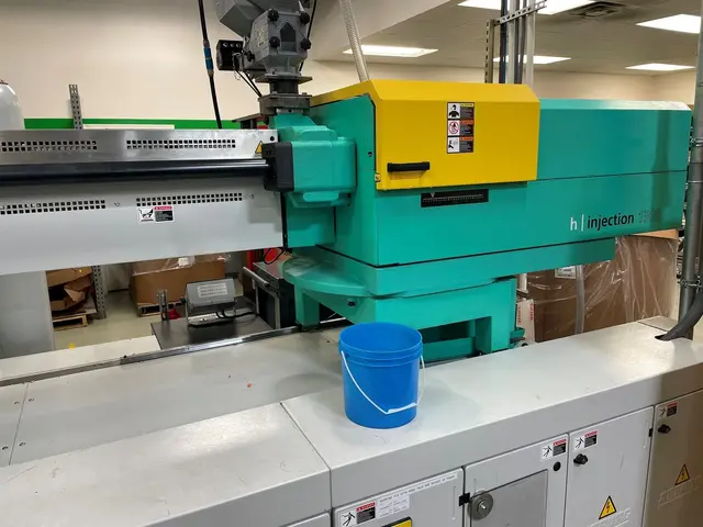 500 Ton, 21.72 oz., Arburg #Allrounder-920-H-4600-1300, horizontal injection molding machine, 60mm screw, 2016 - Image 6