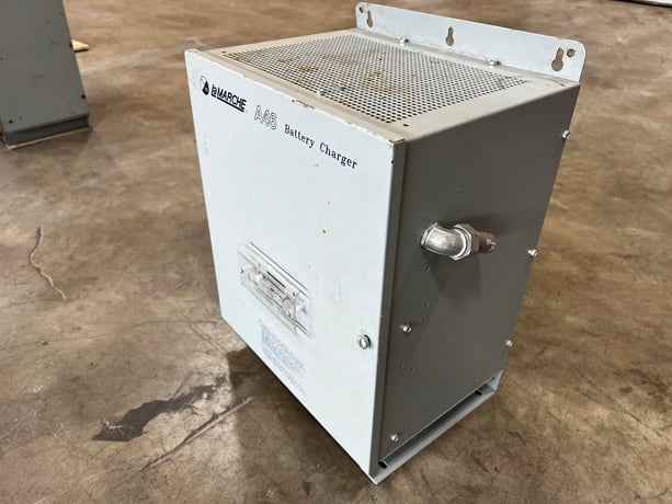La Marche Marche #A46-80-24V-A1-12L-18680, automatic trickle charger, (12) Lead Cells, 16/80 Amps, 120 VAC - Image 2