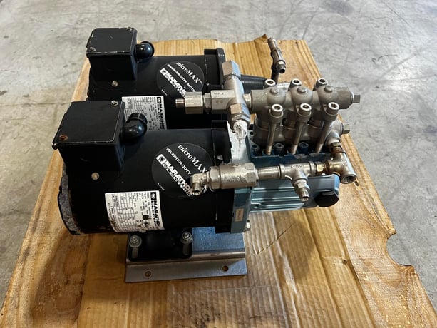 Caterpillar #25F05SEEL, Pump Set, for DPF Injection, 3 phase, 4-pole, 230/460 V - Image 4