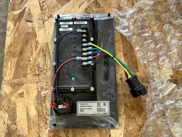 Caterpillar, Remote Annunciator for Generator Engine Monitoring, 32 VDC - Image 2