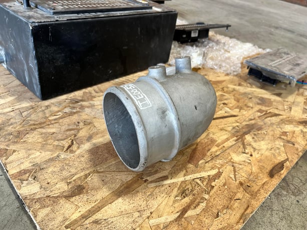 Cummins, Charge Air Connection for QSK19, Elbow - Image 3