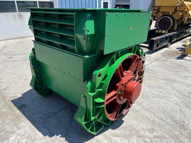 2400 KW, 1800 RPM, Stamford Jenbacher #P07B737730, Generator End, Rblt., 3 phase, 3000 kVA, 480 V, 2007 - Image 2