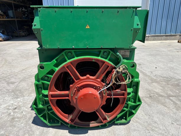 2400 KW, 1800 RPM, Stamford Jenbacher #P07B737730, Generator End, Rblt., 3 phase, 3000 kVA, 480 V, 2007 - Image 3