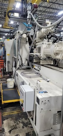 730 Ton, 25.4/12.6 oz., Krauss Maffei #KM650/2000/750CX/Z, 2 shot horizontal injection molding machine, 2013 - Image 3