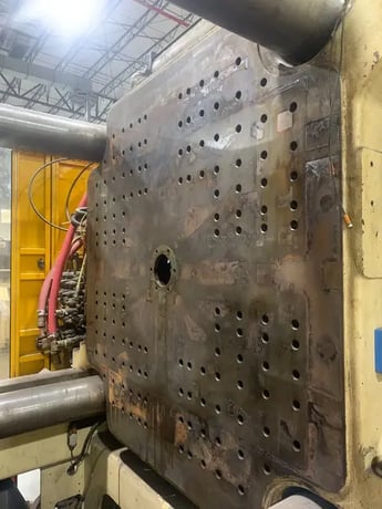 650 Ton, 290 oz., Husky #H650-RS135/135, horizontal injection molding machine, 135mm screw, 2012 - Image 7