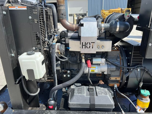 30 KW Generac #0059261, diesel generator set, 120/240 Volts, 1-phase, 195 hours, 49 HP @ 1800 RPM - Image 8