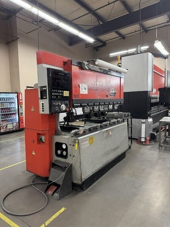 55 Ton, Amada #FBD5020, CNC press brake, NC9-EX CNC Control - Image 5