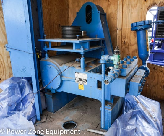 28 GPM @ 6397 psi, Union #TD-120H, Triplex Pump, 4.25" stroke, 1.38" plungers, 2" suction, 1" discharge, 120 - Image 1