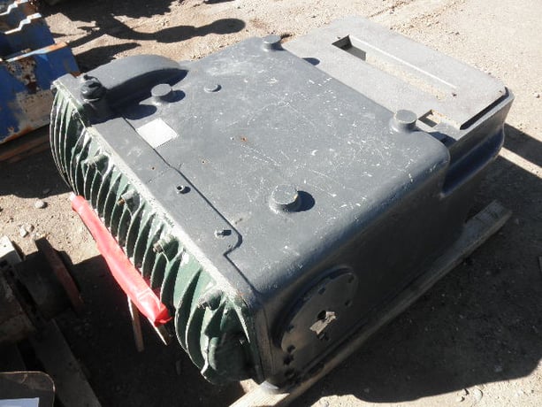 Union #TX-150, Triplex Pump Power End Case Only, 386 GPM @ 850 psi, 5" stroke, 150 HP, 303 RPM - Image 3