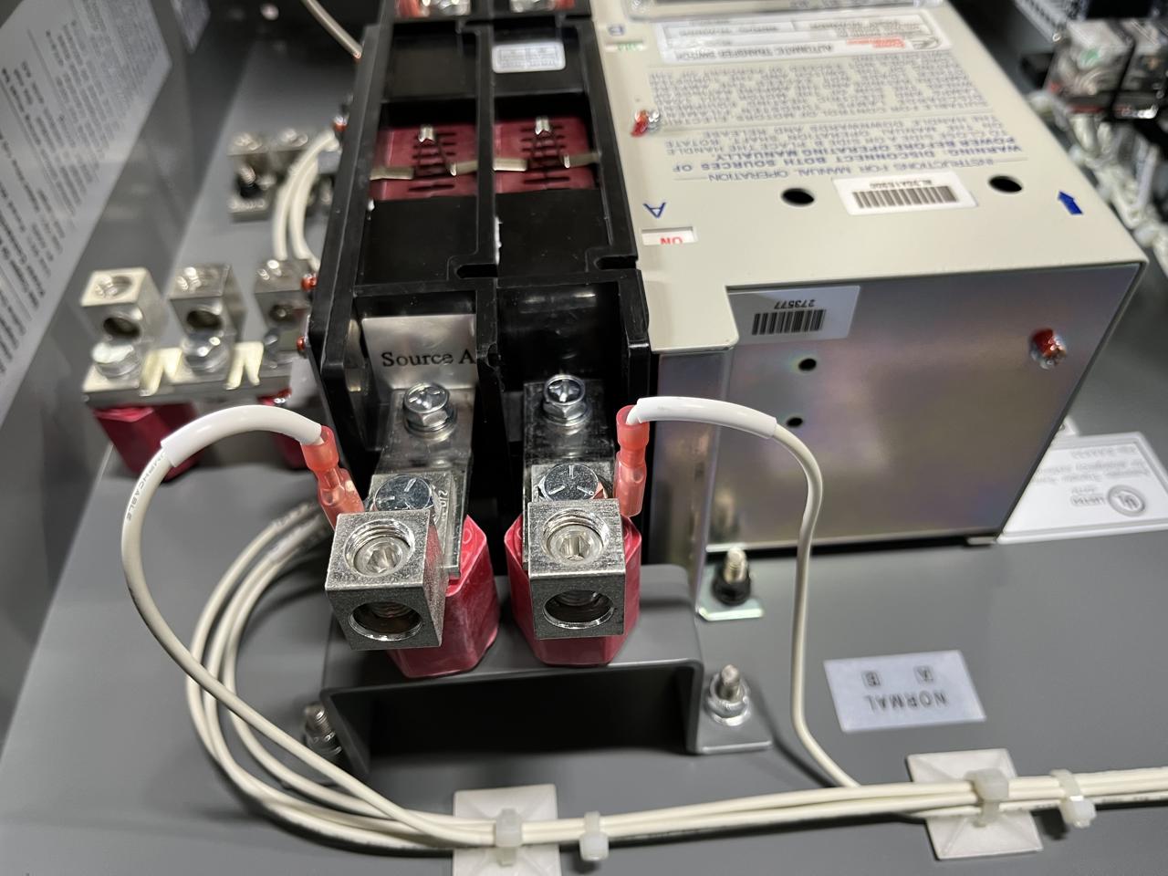 100 Amp. Cummins #RA112N3, 240 Volts, 1-phase, 2-poles wires, 2021 - Image 10