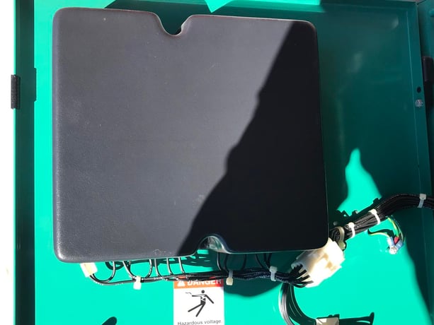 150 Amp. Cummins, Onan LT-150, automatic transfer switch, 480 Volts, 3-phase, 3-poles, 2001 - Image 10