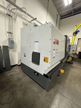Haas #ST-40, CNC lathe, 34.5" swing, 15" chuck, 4" bar, 25.5" dia., 44" lgth, 40 HP, 2400 RPM, 2021 - Image 2