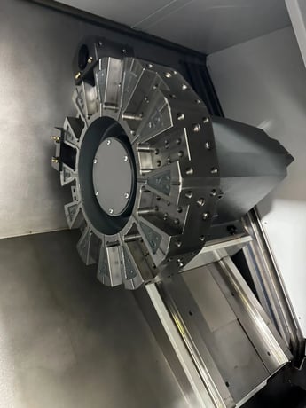 Haas #ST-40, CNC lathe, 34.5" swing, 15" chuck, 4" bar, 25.5" dia., 44" lgth, 40 HP, 2400 RPM, 2021 - Image 3