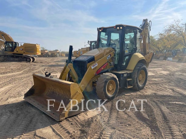 Cat 420-07HT, Backhoe Loader, 1940 hours, S/N: H8T01713, 2021 - Image 1