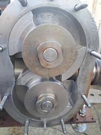 90 GPM, Waukesha #060, 316 Stainless Steel positive displacement pump, 3 HP, 2.5" inlet/outlet - Image 5