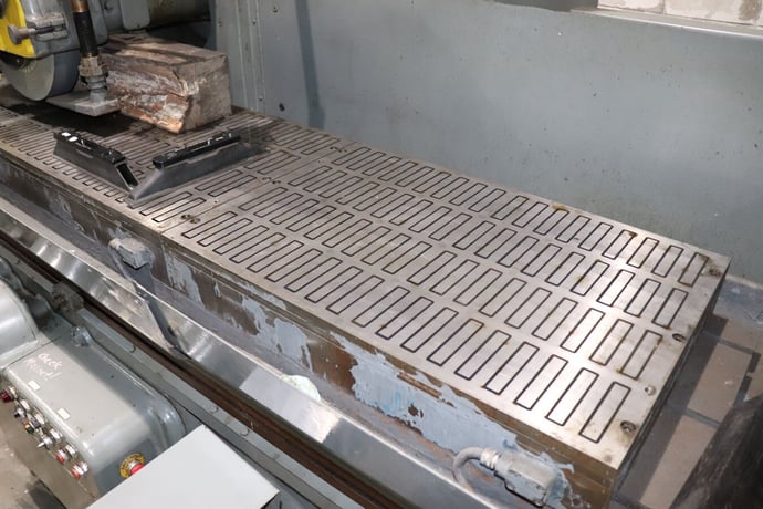 Mattison, 24" x 12' hydraulic surface grinder, (4) 24" x36" electro magnetic chucks, 20" x 3" grind wheel - Image 10