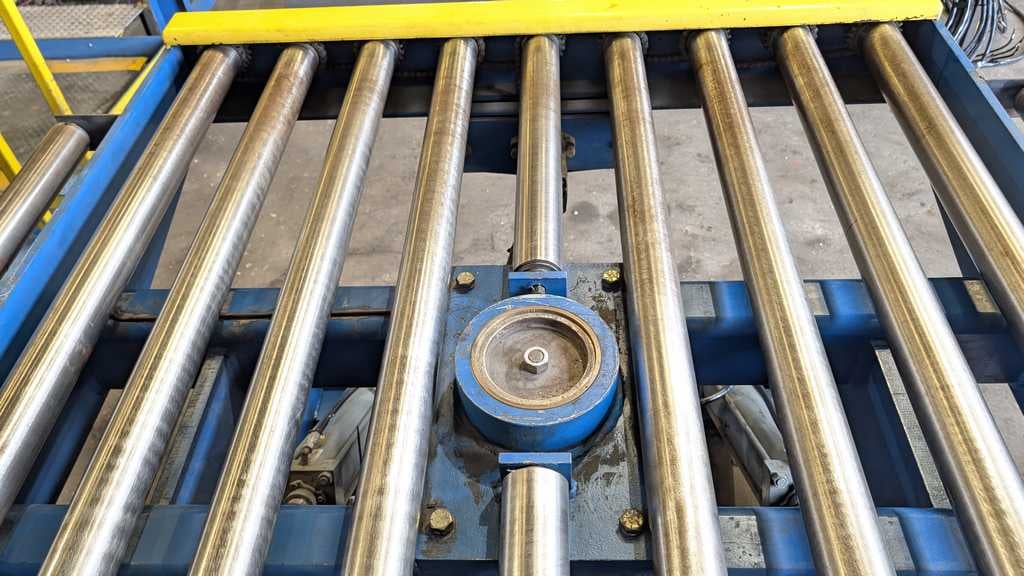 6000 lb. K & S downlayer, 64" roll face, 3" roll diameter, 48" passline - Image 5