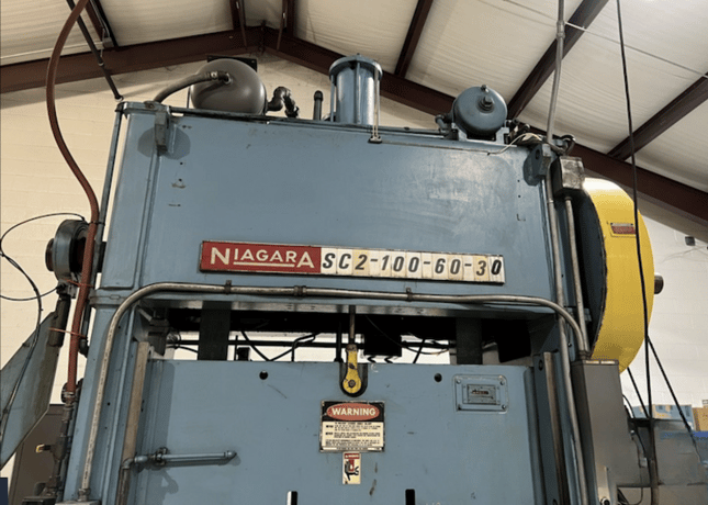 100 Ton, Niagara #SC2-100-60-30, straight side double crank, 4" stroke, 20" Shut Height, 60" x30" bed, 75-130 - Image 6