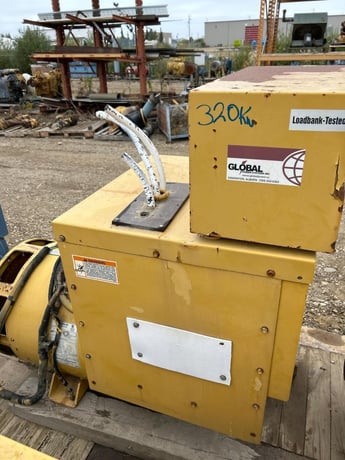 320 KW, 1800 RPM, Caterpillar #3406, Generator End, 3 phase, 12-wire, 400 kVA, 480 V, 1997 - Image 5