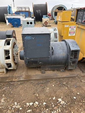 430 KW, 1800 RPM, Stamford, Generator End, 3 phase, 208 V - Image 4