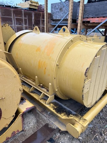 1365 KW, 1200 RPM, Weg #GSA560, Generator End, 600 V - Image 1