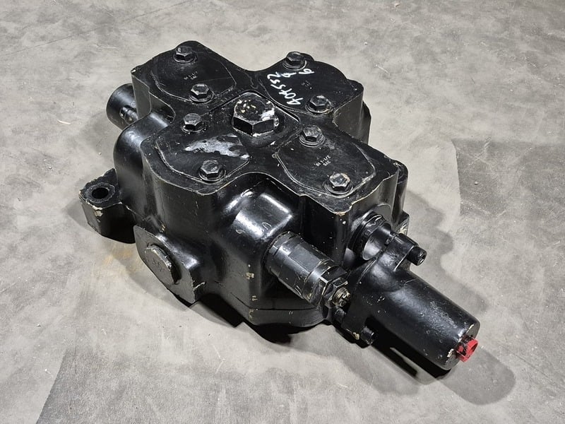 Letourneeau #R4219181, control valve, reman - Image 5