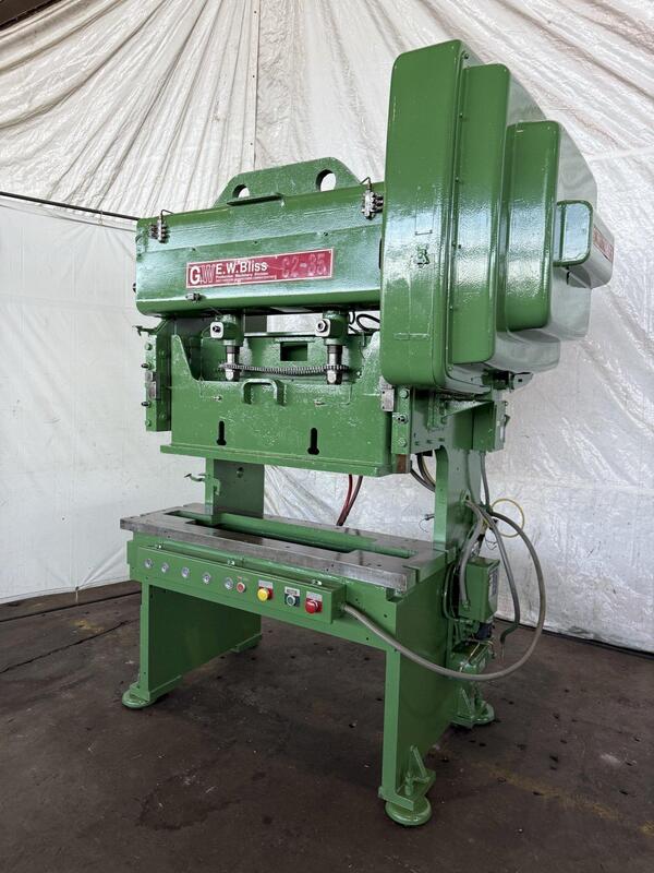 35 Ton, Bliss #C2-35, gap frame press, 2" stroke, 18" x550" bed, 12" x42" ram/slide area, air clutch & brake - Image 2