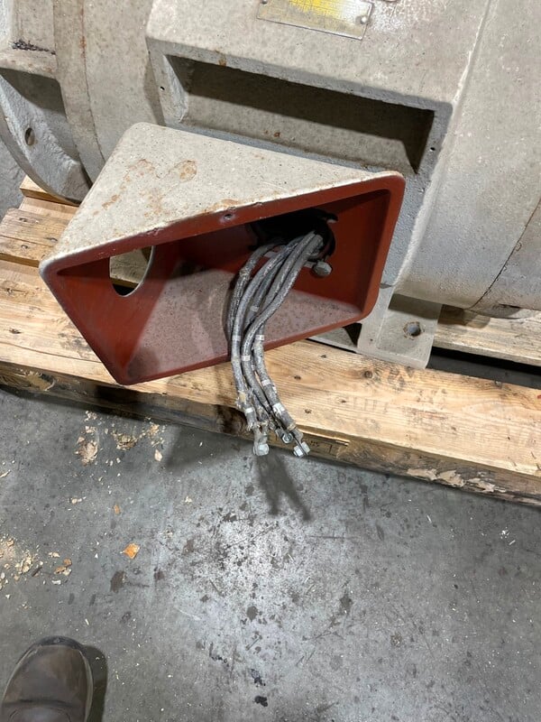 150 HP 1785 RPM Marathon 24CA3380, Frame 444TSD, DP, BB, 171 amps, 3 phase 460 Volts - Image 3
