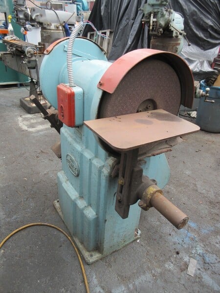 Besly #205, pedestal grinder - Image 4