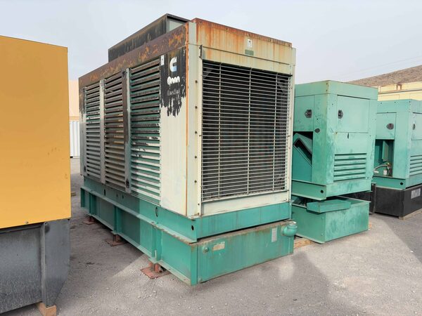 450 KW Cummins #450DFEC, diesel generator set, 277/480 Volts, 1997 - Image 1