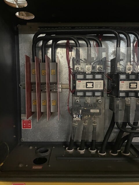 1230 cfm, 110 psig, Kaeser #FS-300, rotary screw air compressor, 300 HP, 1800 RPM, water cooled, 1997 - Image 8