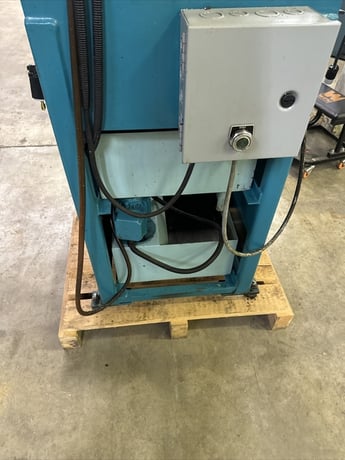 11" Eisele #VMS-300, circular cold saw, 40-80 RPM, 1.6 HP, 230 V., 1996 - Image 10