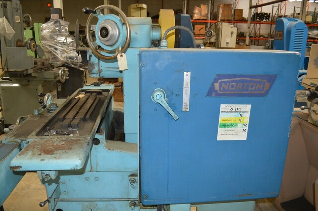 6" x 18" Norton, hydraulic surface grinder, 8" x 3/4" x 1-1/4" wheel, 1.5 HP - Image 5