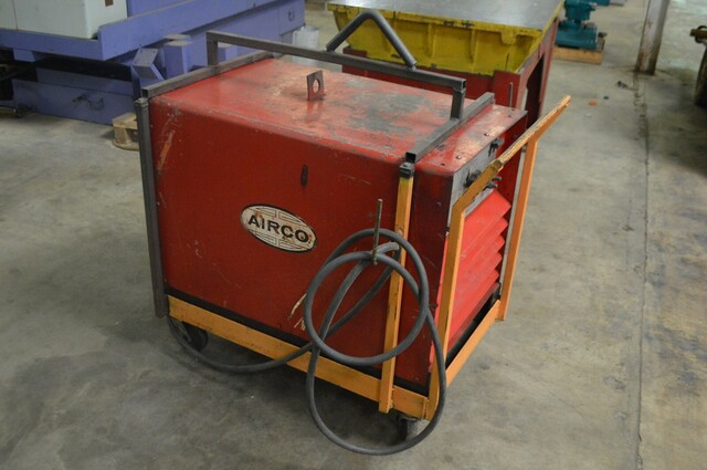 425 amps, Airco #3DDRS-24-B, stick welder w/ roll cart (no leads), 460V. - Image 3