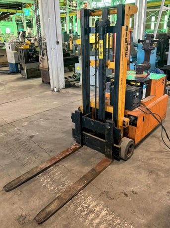 2500 lb. Big Joe #PDC-25-106, electric lift truck, walk behind, 106" lift height - Image 3