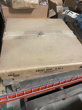 Kurt #D80-4, swivel base for 8" vises - Image 3