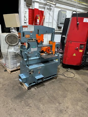 3" x 3" x 9/16" Scotchman #4014C, ironworker, 40 ton, 3 HP - Image 1