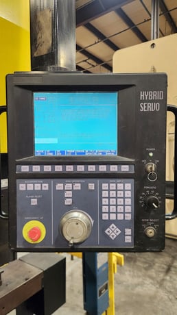 72 Ton, Toyokoki #HYB-60-20, CNC hydraulic press brake, 6.7'OA, 66.3" between housing, 5.9" stroke - Image 3