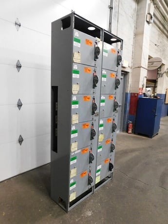 Allen-Bradley, 2100-ACT, motor control center MCC section, 800/300A, 600 Volts - Image 2