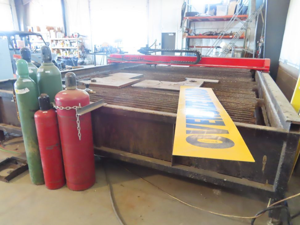 Lincoln Electric #TorchMate-X, plasma & oxy -fuel cutting system, 10' x20'tbl., 2010 - Image 4