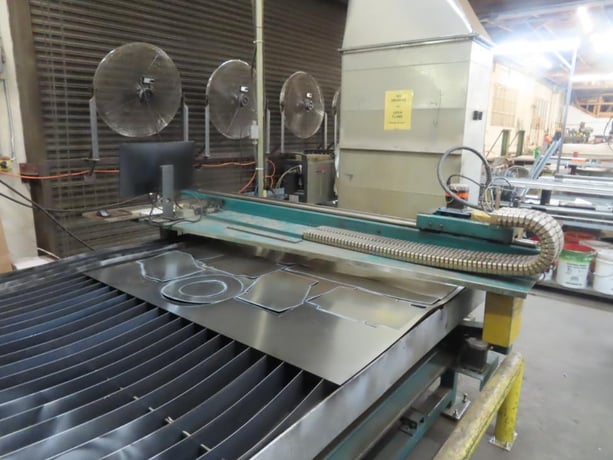 Lockformer #Vulcan-2900, plasma burn table, 10' x5'tbl., Hypertherm Powermax 85 power supply, 1998 - Image 4