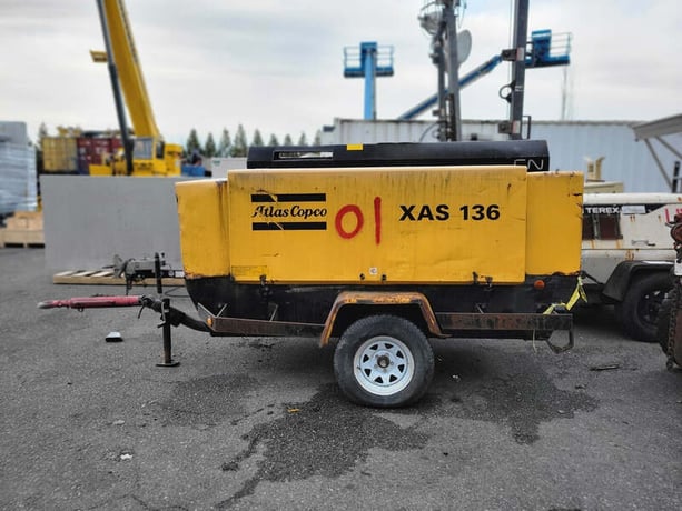286 cfm, 101 psi, Atlas Copco #XAS136DD-AS-F AC-LEG, portable diesel air compressor, 2006 - Image 1