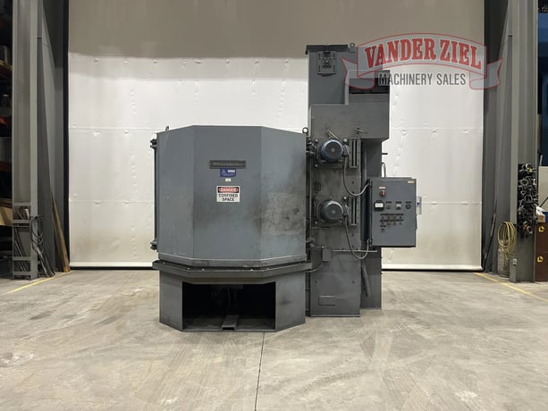 60" x 40" Wheelabrator #A300072, 5' rotary table, 48" vertical capacity, (2) 10 HP wheels - Image 4